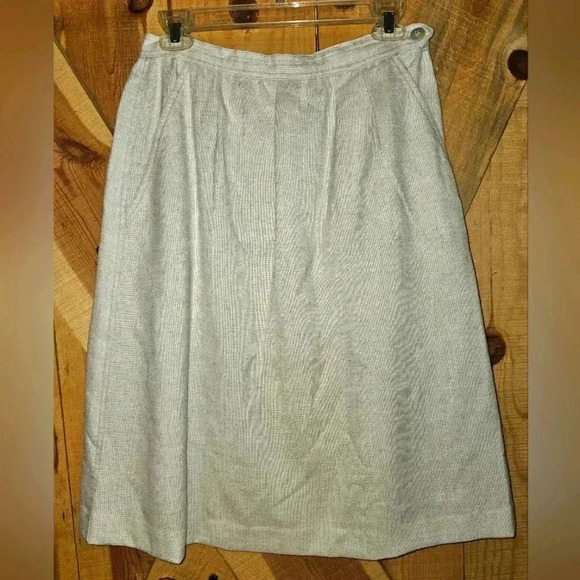Vintage‎ Evan Picone lined wool skirt size 14, zip closure w/ pockets - Picture 1 of 7